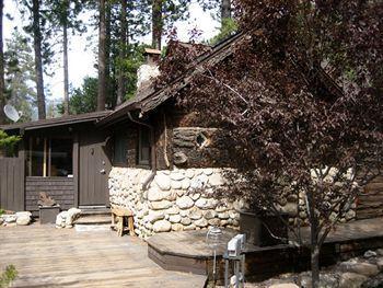 Always Inn Idyllwild Vacation Cottages Kültér fotó